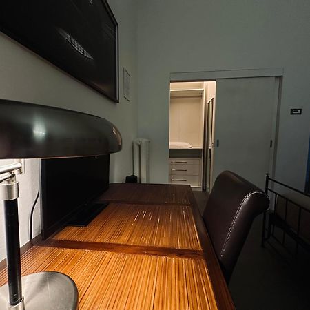 Bed and Breakfast Indipendenza 24 Болонья Экстерьер фото