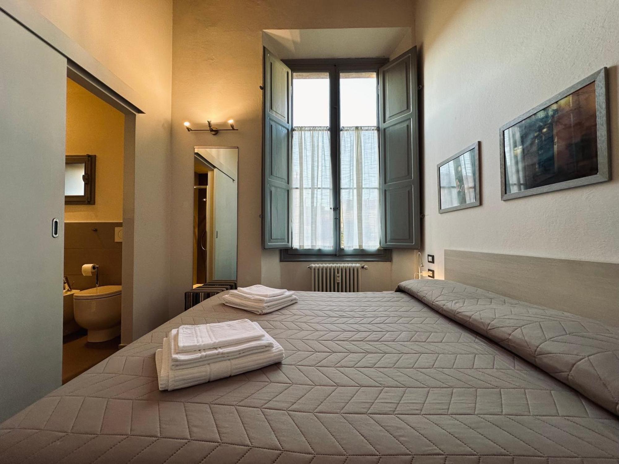 Bed and Breakfast Indipendenza 24 Болонья Экстерьер фото