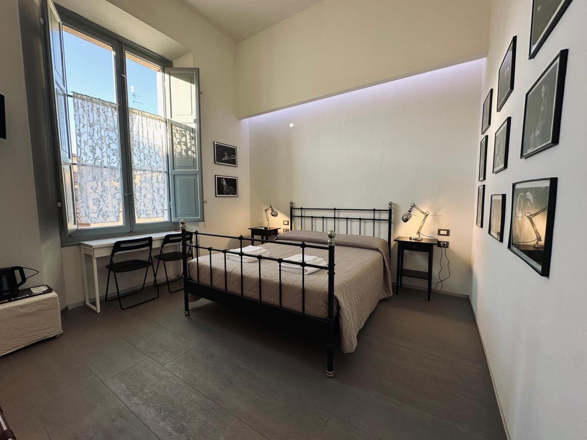 Bed and Breakfast Indipendenza 24 Болонья Экстерьер фото